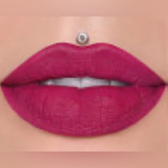 Jeffree Star Other - Jeffree star Velour Liquid Lipstick PINK HOUSE
